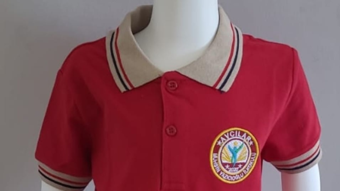 Okulumuz Öğrenci Kıyafeti Renk ve Modeli Bu Şekildidr.